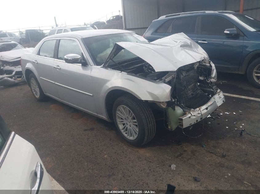 2010 Chrysler 300 Touring/Signature Series/Executive Series VIN: 2C3CA5CV1AH195607 Lot: 43903459