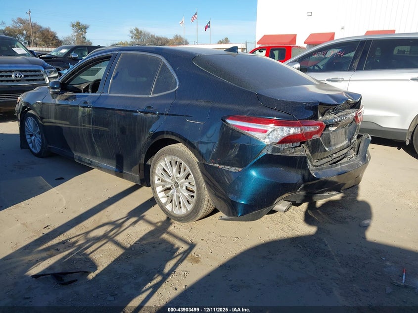 2020 Toyota Camry Xle Hybrid