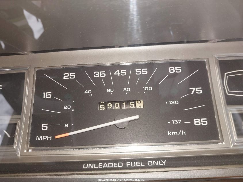 1985 Chrysler Lebaron VIN: 1C3BC55D4FG152554 Lot: 43903513