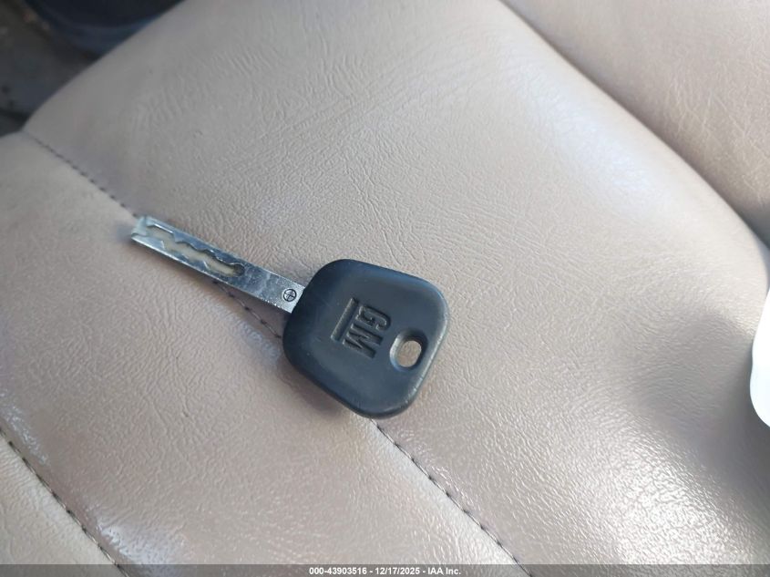 2017 GMC Savana Cutaway 4500 Series VIN: 1GD67VCGXH1195912 Lot: 43903516