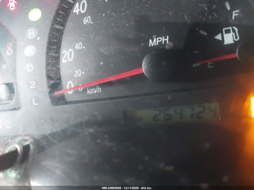 2003 Toyota Camry Le VIN: 4T1BE32K13U682017 Lot: 43903549