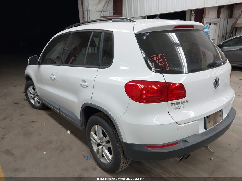 WVGAV7AX2GW601584 2016 VOLKSWAGEN TIGUAN photo no. 3