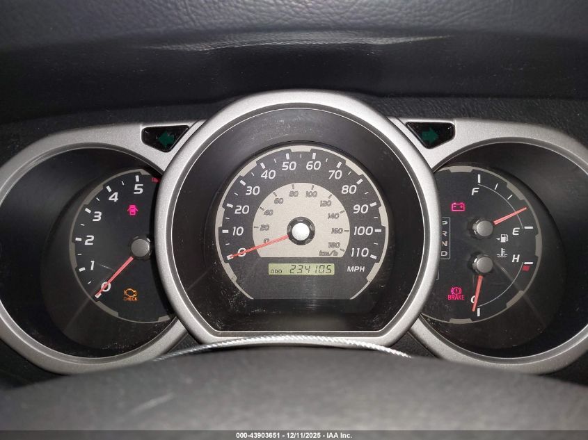 2003 Toyota 4Runner Sr5 V6 VIN: JTEZU14RX30014840 Lot: 43903651