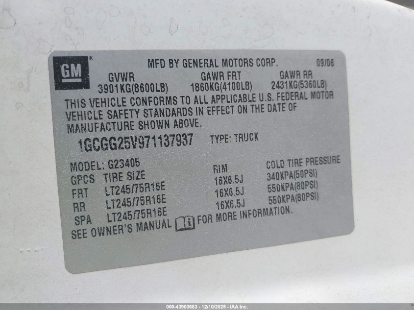 2007 Chevrolet Express Work Van VIN: 1GCGG25V971137937 Lot: 43903683