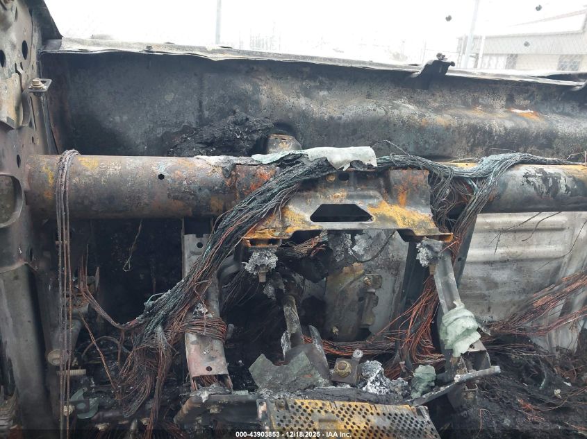 2021 GMC Yukon Xl At4 VIN: 1GKS2HKD9MR330436 Lot: 43903853