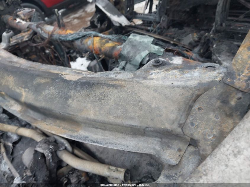 2021 GMC Yukon Xl At4 VIN: 1GKS2HKD9MR330436 Lot: 43903853