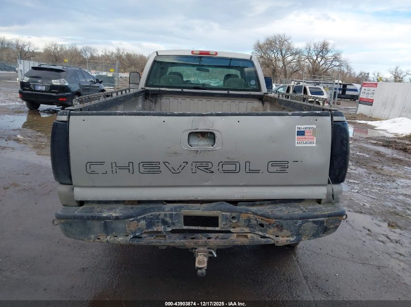 2005 Chevrolet Silverado 2500Hd Work Truck VIN: 1GCHK29U25E288838 Lot: 43903874