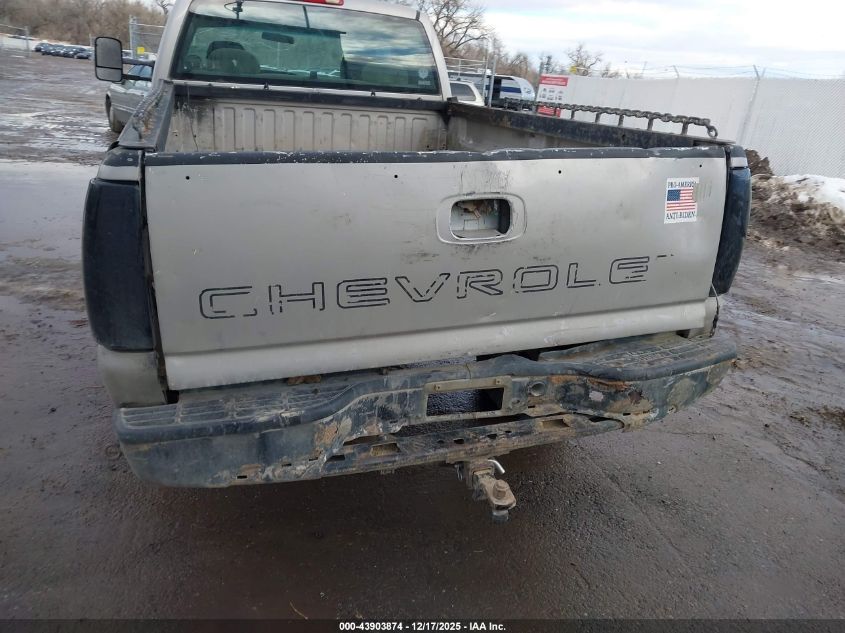 2005 Chevrolet Silverado 2500Hd Work Truck VIN: 1GCHK29U25E288838 Lot: 43903874