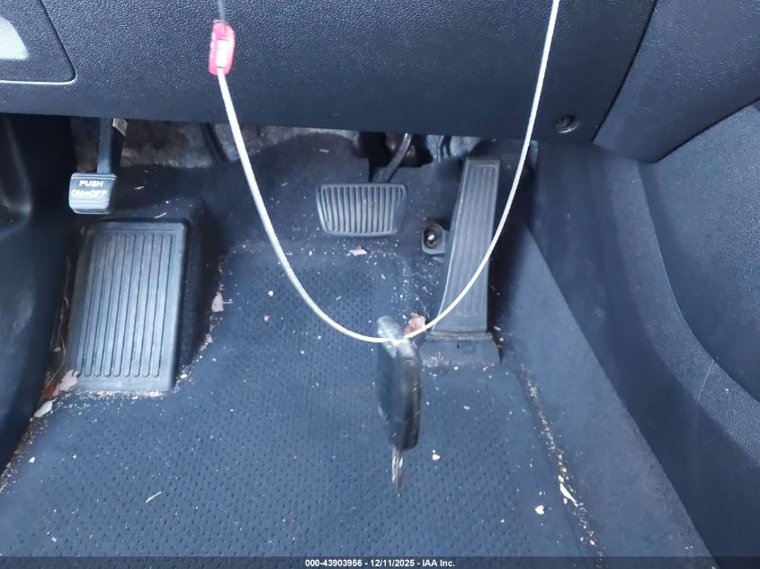 2016 Kia Sorento 3.3L Lx VIN: 5XYPG4A52GG141099 Lot: 43903956