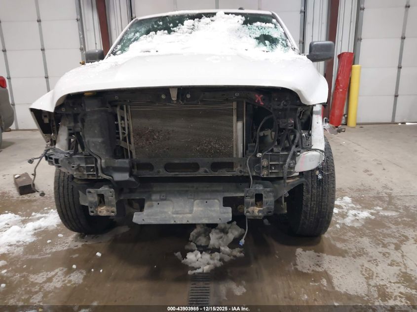 2019 Ram 1500 Classic Tradesman 4X4 8' Box VIN: 3C6JR7DG5KG657926 Lot: 43903985