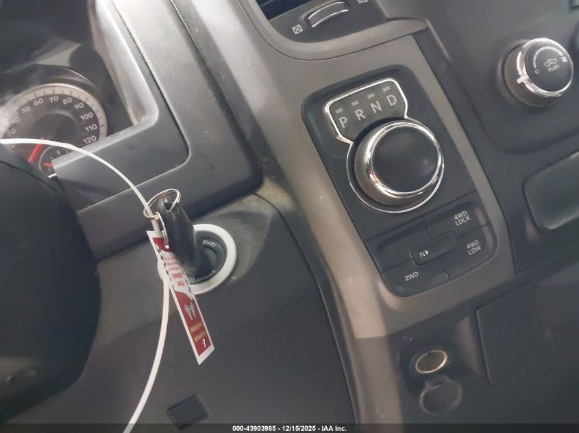 2019 Ram 1500 Classic Tradesman 4X4 8' Box VIN: 3C6JR7DG5KG657926 Lot: 43903985