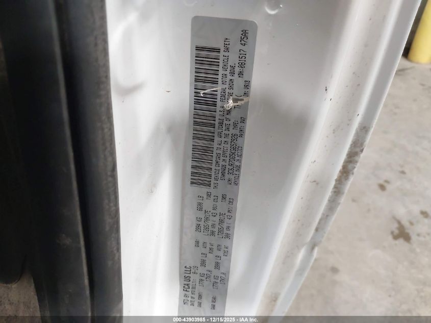 2019 Ram 1500 Classic Tradesman 4X4 8' Box VIN: 3C6JR7DG5KG657926 Lot: 43903985