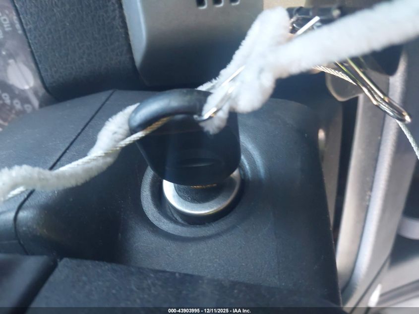 2012 Ford F-150 Lariat VIN: 1FTFW1CFXCFB61861 Lot: 43903995