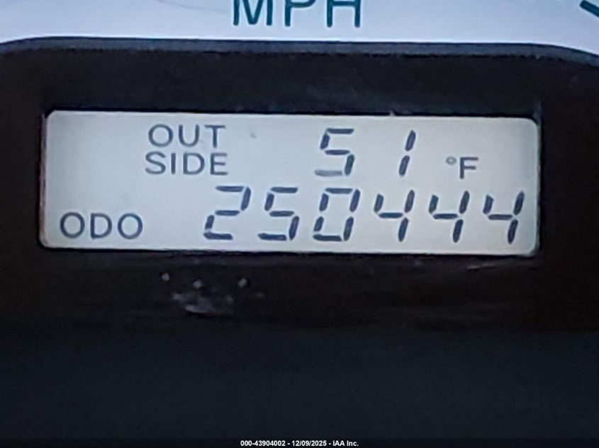 2003 Toyota Corolla Le VIN: 1NXBR32E43Z004795 Lot: 43904002