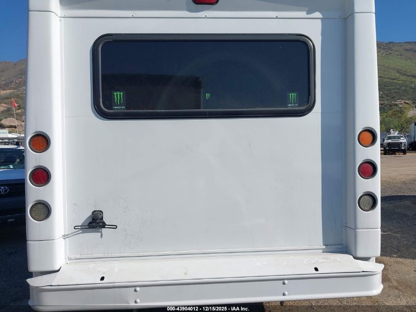 2017 Ford E-350 Cutaway VIN: 1FDEE3FS8HDC31990 Lot: 43904012