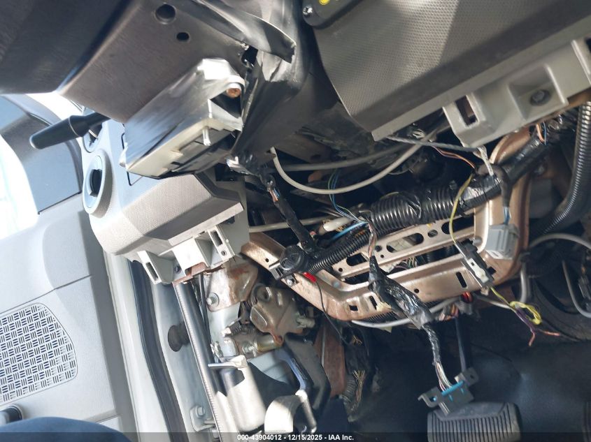 2017 Ford E-350 Cutaway VIN: 1FDEE3FS8HDC31990 Lot: 43904012