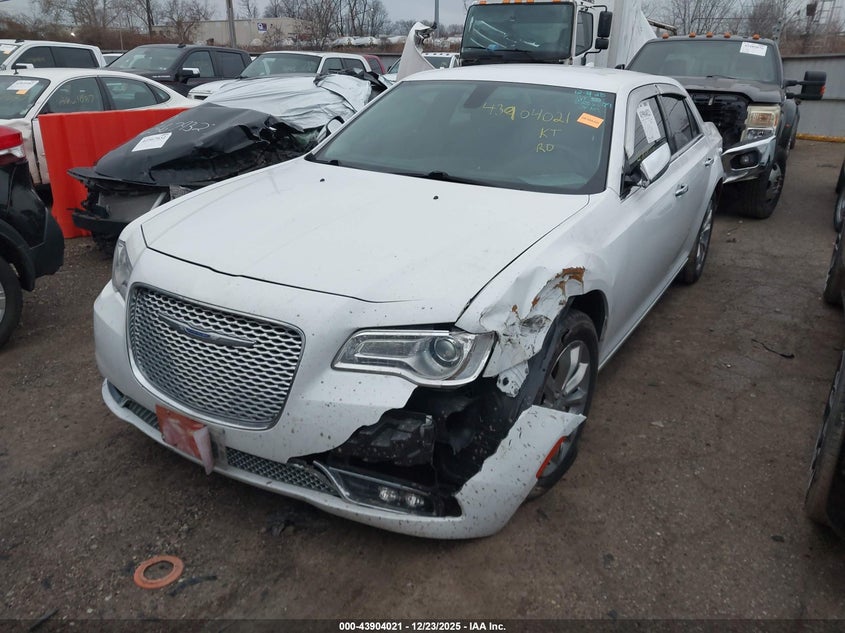 Vin: 2c3ccakg5jh256379, lot: 44399583, chrysler 300 limited awd 20182