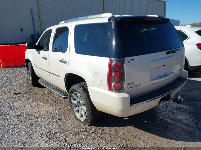 Vin: 1gks1eef5br396011, lot: 44399629, gmc yukon denali 20113