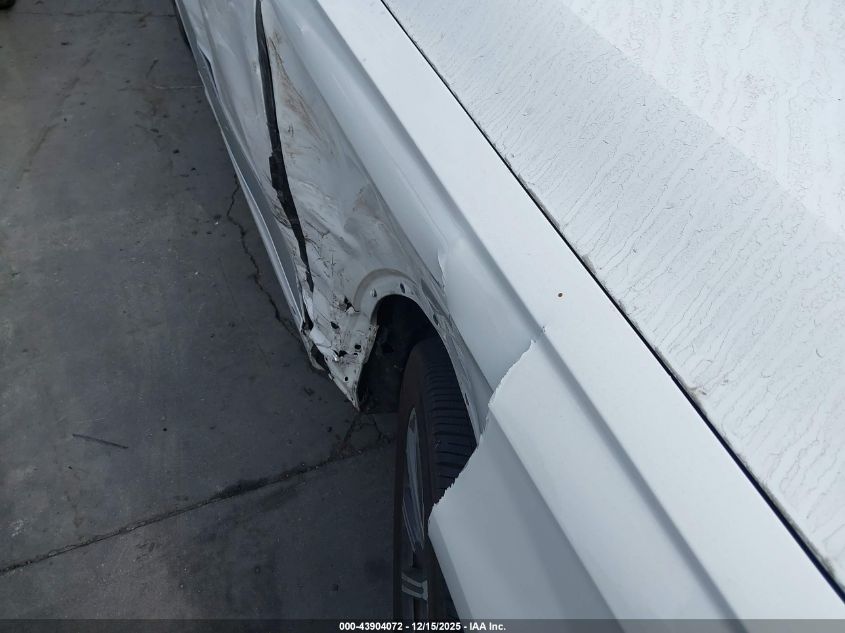 2017 Audi Q7 3.0T Premium VIN: WA1LAAF71HD023063 Lot: 43904072