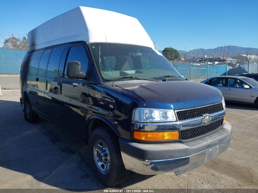 CHEVROLET EXPRESS LT
