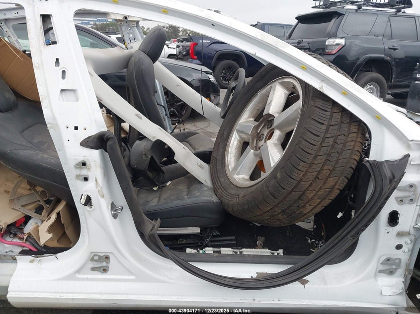 2023 TESLA MODEL 3 auction photo 5