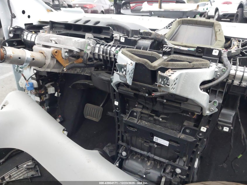 2023 TESLA MODEL 3 auction photo 7