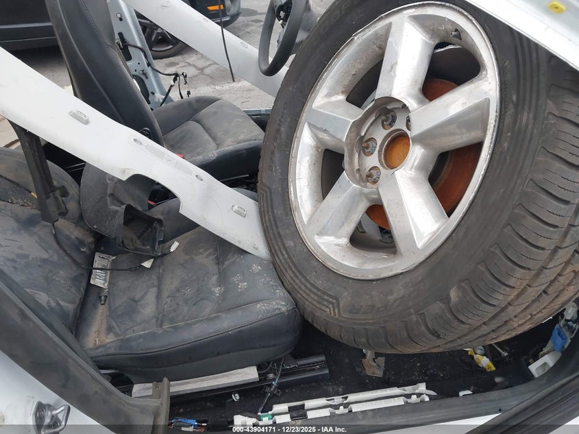 2023 TESLA MODEL 3 auction photo 8