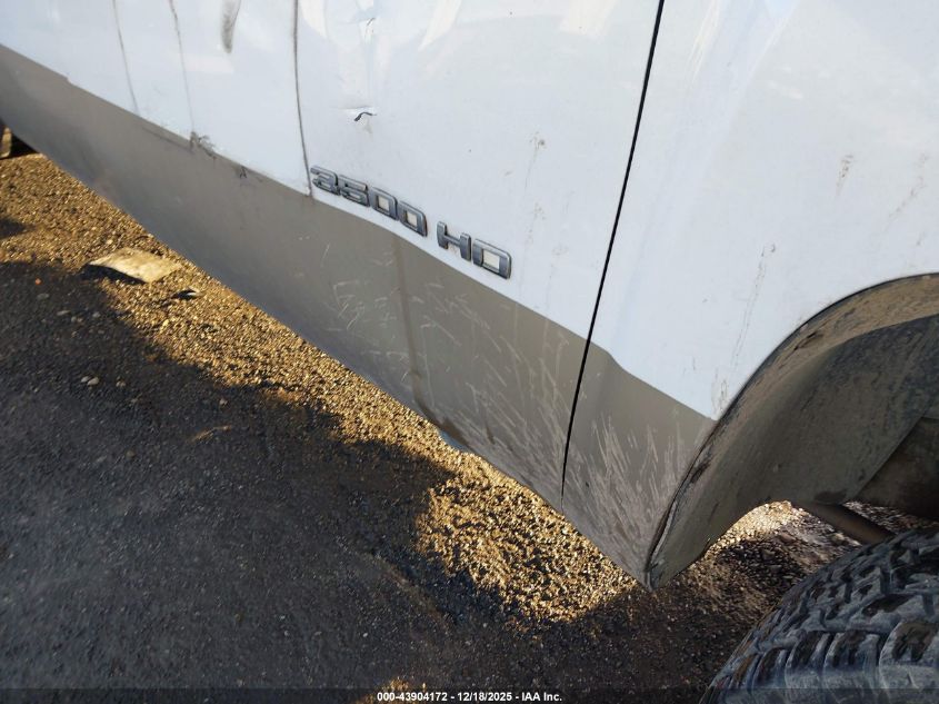 2011 Chevrolet Silverado 3500Hd Chassis Work Truck VIN: 1GB4CZCL6BF160682 Lot: 43904172