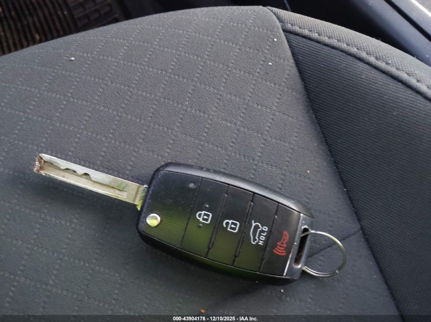 2019 Kia Sorento 3.3L Lx VIN: 5XYPG4A59KG450495 Lot: 43904176