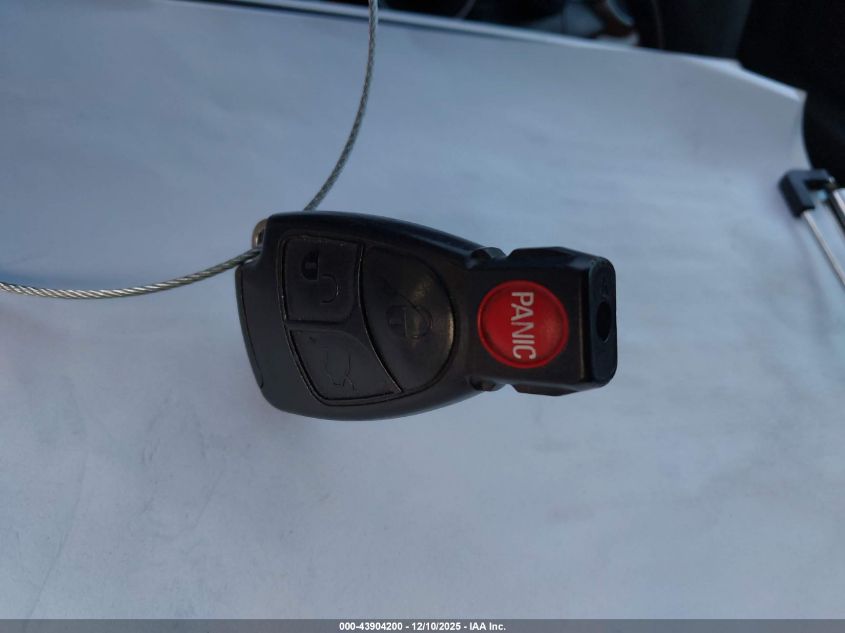 2005 Mercedes-Benz Sl 500 VIN: WDBSK75F45F087350 Lot: 43904200