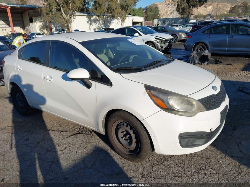 KNADM4A36D6248985 KIA RIO Photo 1