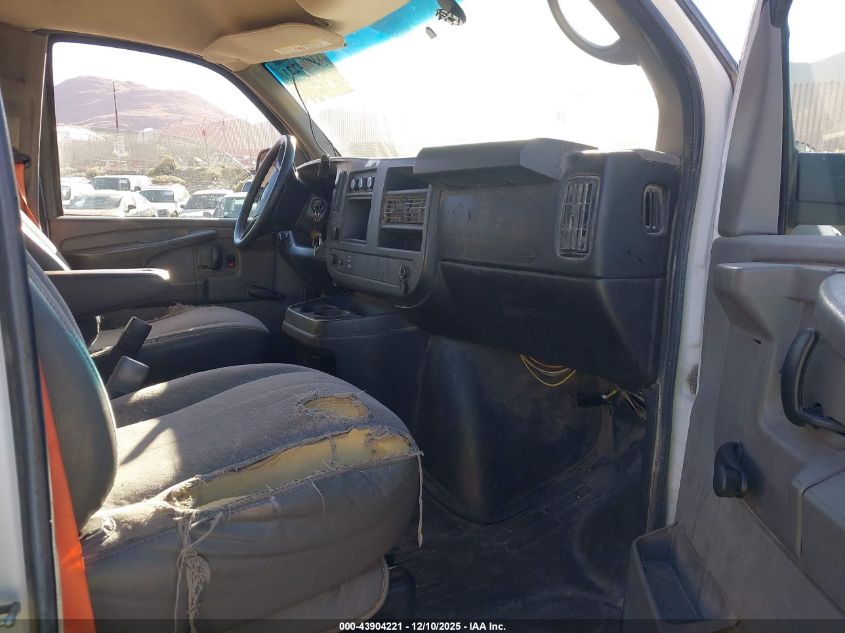 2012 GMC Savana 2500 Work Van