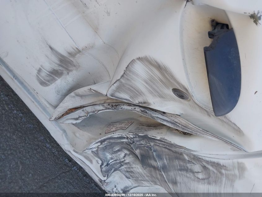 1998 Chevrolet Metro VIN: 2C1MR2260W6701428 Lot: 43904299