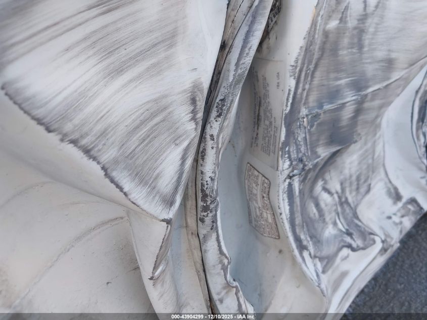 1998 Chevrolet Metro VIN: 2C1MR2260W6701428 Lot: 43904299