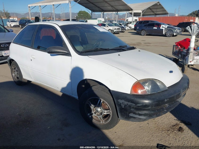 2C1MR2260W6701428 CHEVROLET METRO Photo 1