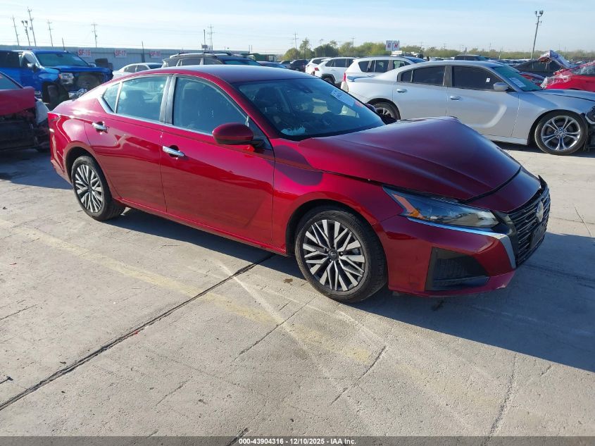 NISSAN ALTIMA SV FWD