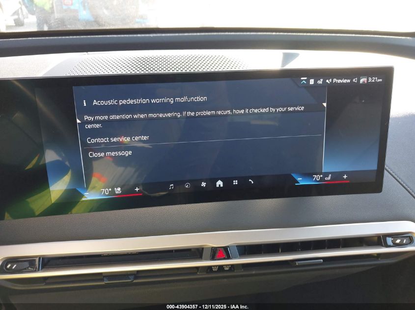 2024 BMW Ix xDrive50 VIN: WB523CF01RCR03239 Lot: 43904357