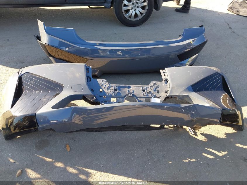 2024 BMW Ix xDrive50 VIN: WB523CF01RCR03239 Lot: 43904357