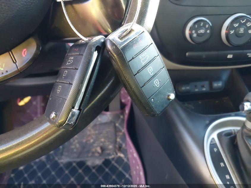 2015 Kia Soul + VIN: KNDJP3A59F7140866 Lot: 43904378