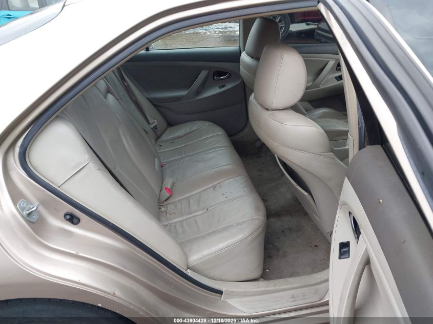 2007 Toyota Camry Hybrid VIN: JTNBB46K073038447 Lot: 43904428