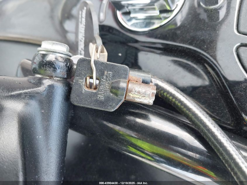 2016 Harley-Davidson Fls Softail Slim VIN: 1HD1JRV16GB026963 Lot: 43904438