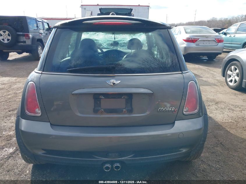 2006 Mini Cooper S VIN: WMWRE335X6TL17063 Lot: 43904509