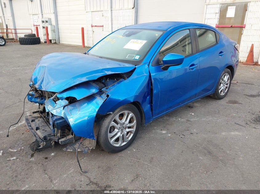2017 TOYOTA YARIS IA auction photo 2