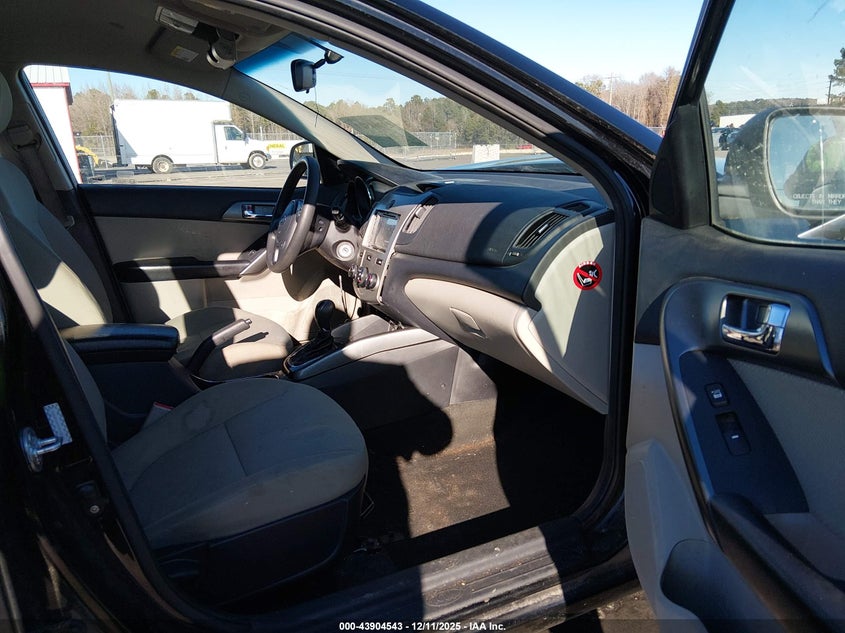 KNAFU4A20D5720961 2013 KIA FORTE photo no. 5
