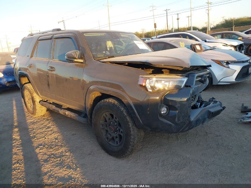 TOYOTA 4RUNNER SR5 PREMIUM