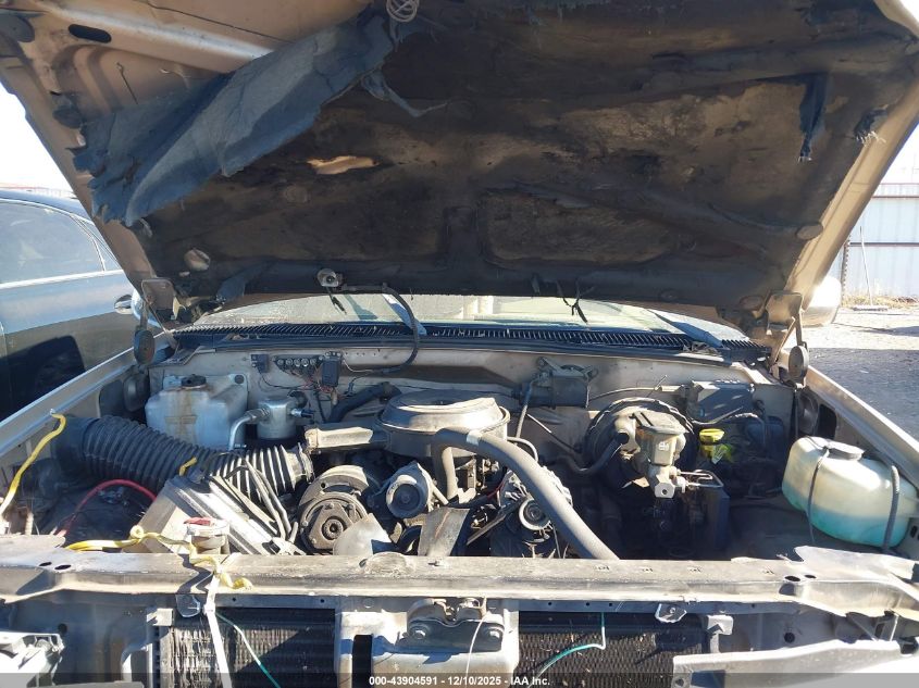 1992 Chevrolet Gmt-400 C1500 VIN: 1GCDC14Z9NZ147637 Lot: 43904591