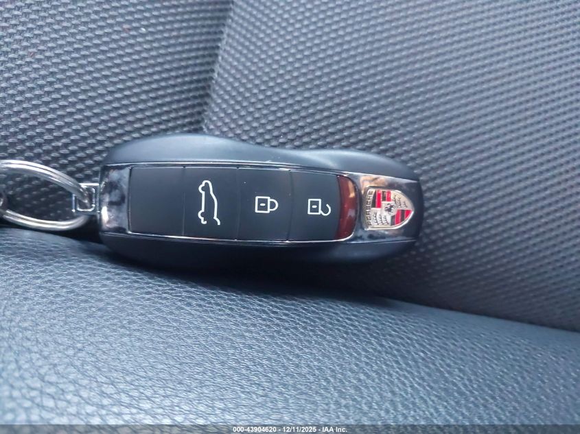 2022 Porsche Macan VIN: WP1AA2A54NLB01912 Lot: 43904620