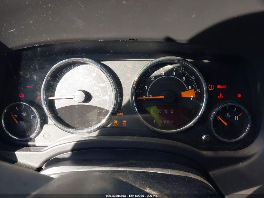 2016 Jeep Compass Latitude VIN: 1C4NJDEB2GD542546 Lot: 43904703