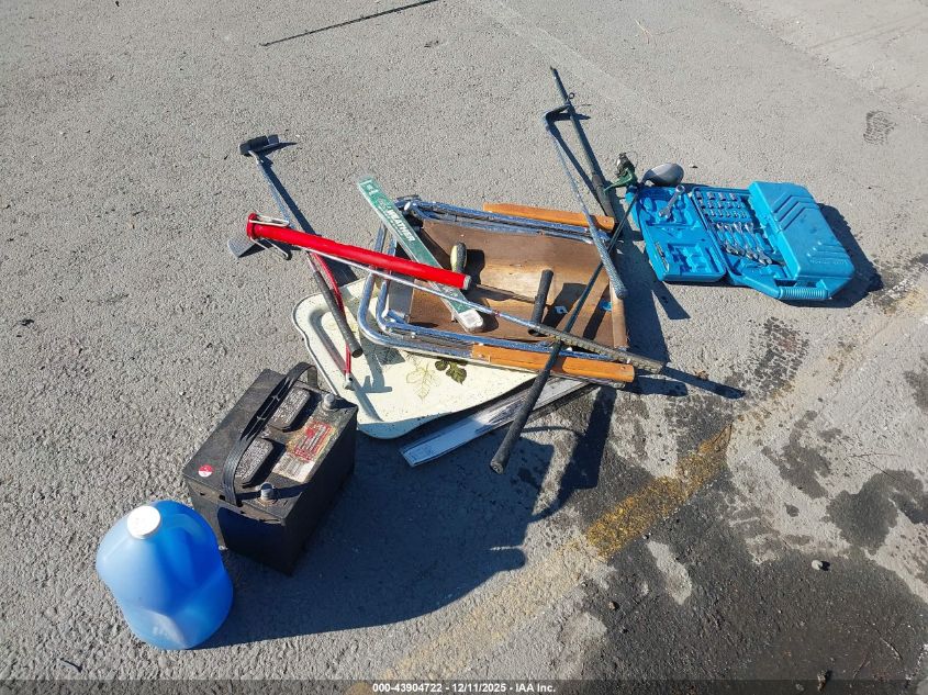 1989 Toyota Camry Le VIN: JT2VV22E6K0065099 Lot: 43904722