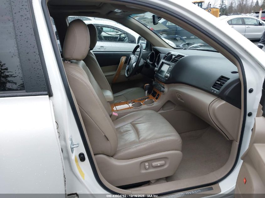 2008 Toyota Highlander Hybrid Limited VIN: JTEEW44AX82005121 Lot: 43904752